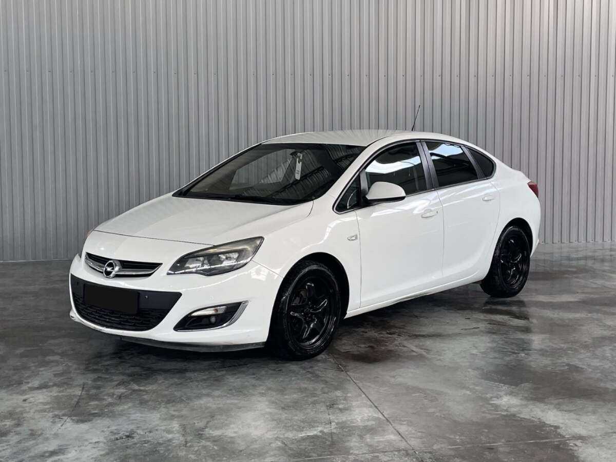 Купить Opel Astra с пробегом. Фото: #0
