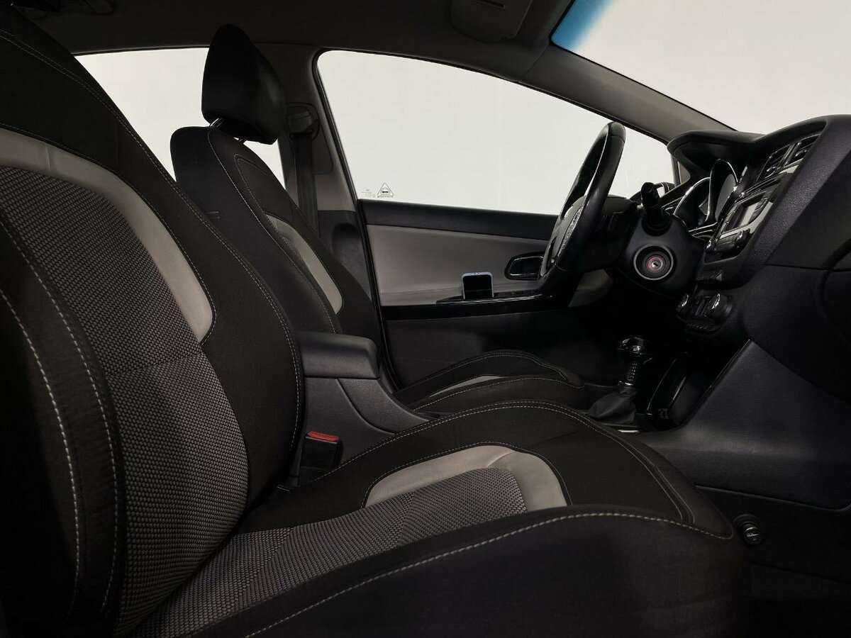 Купить Kia Ceed с пробегом. Фото: #13