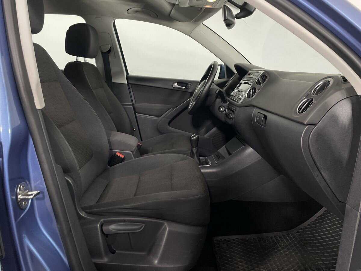 Купить Volkswagen Tiguan с пробегом. Фото: #13