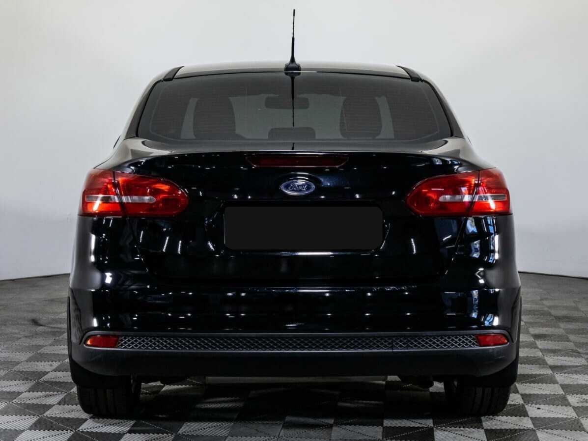 Купить Ford Focus с пробегом. Фото: #4