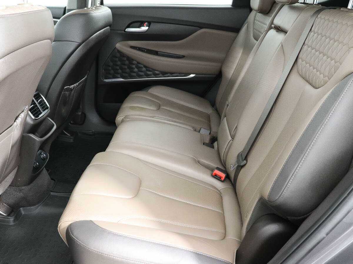 Купить Hyundai Santa Fe с пробегом. Фото: #10