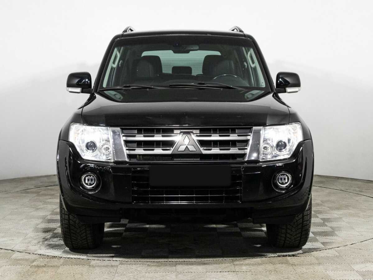 Купить Mitsubishi Pajero с пробегом. Фото: #1
