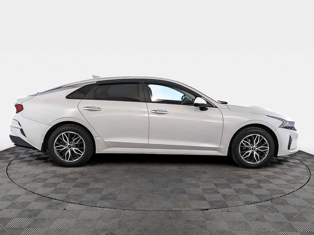 Купить Kia K5 с пробегом. Фото: #3