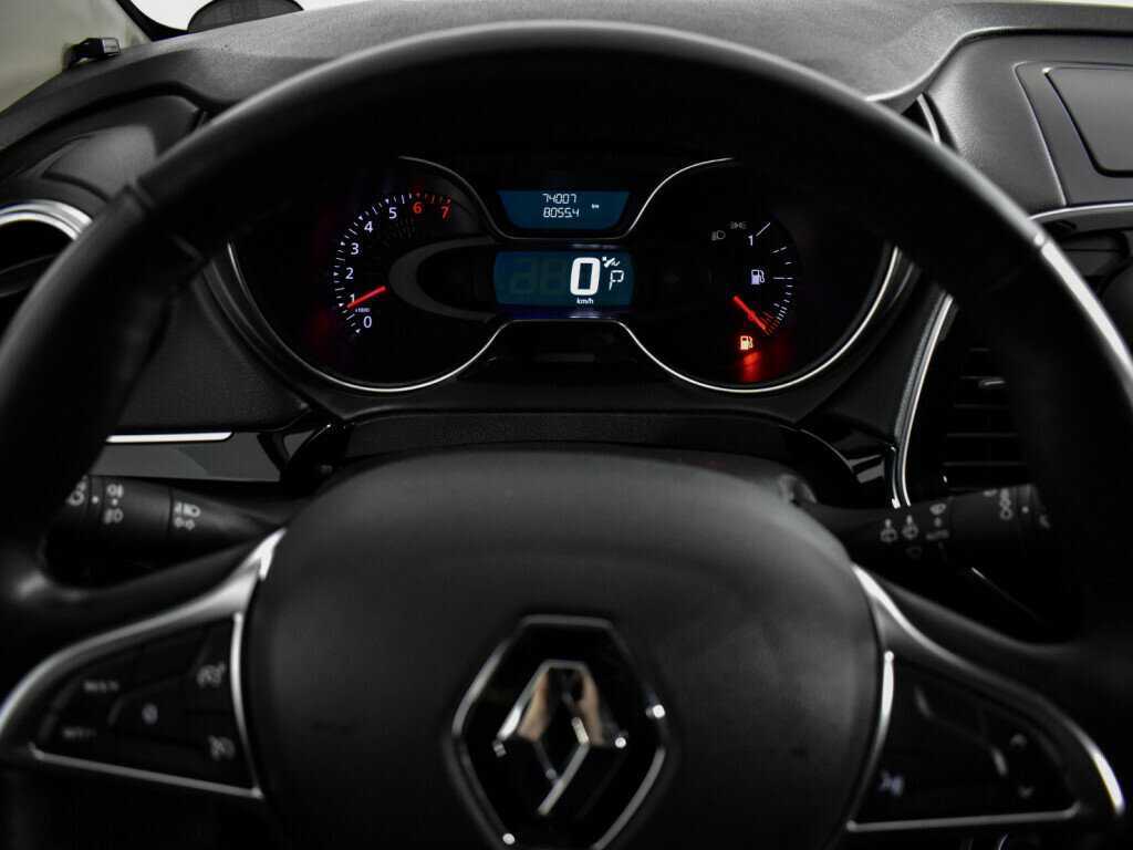 Купить Renault Kaptur с пробегом. Фото: #16