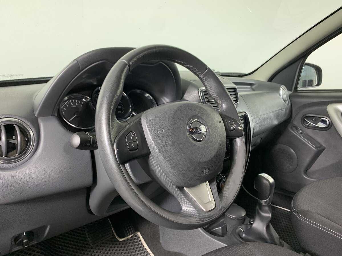 Купить Nissan Terrano с пробегом. Фото: #11