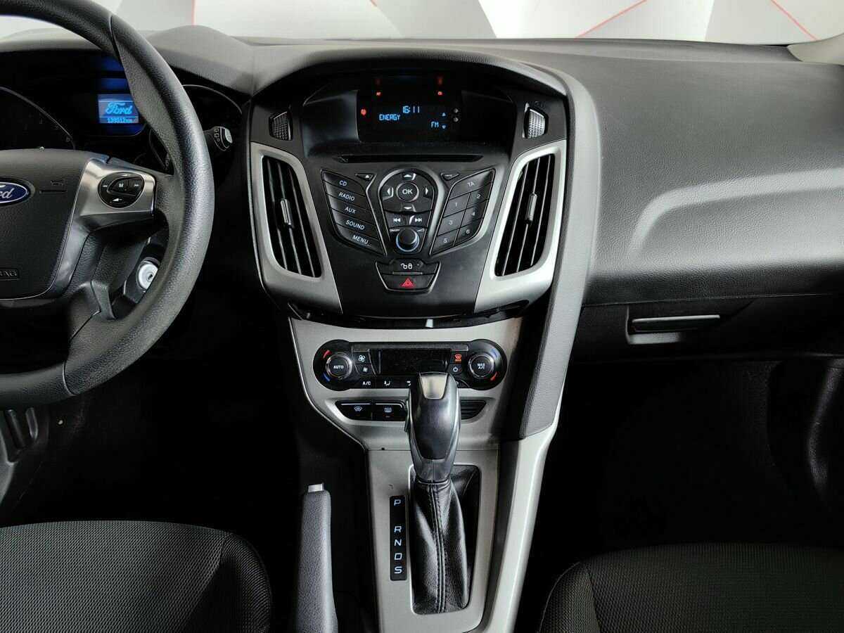 Купить Ford Focus с пробегом. Фото: #10