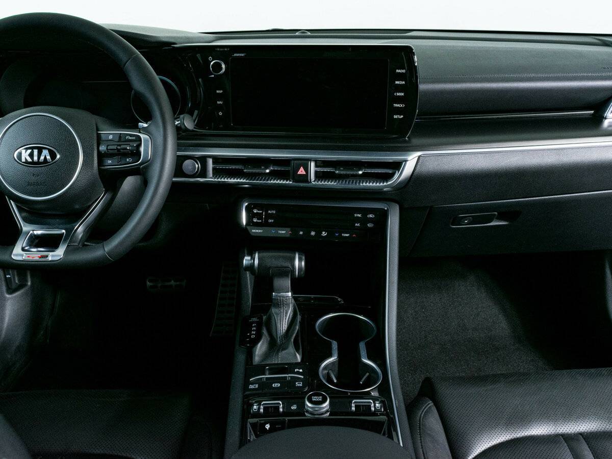 Купить Kia K5 с пробегом. Фото: #10
