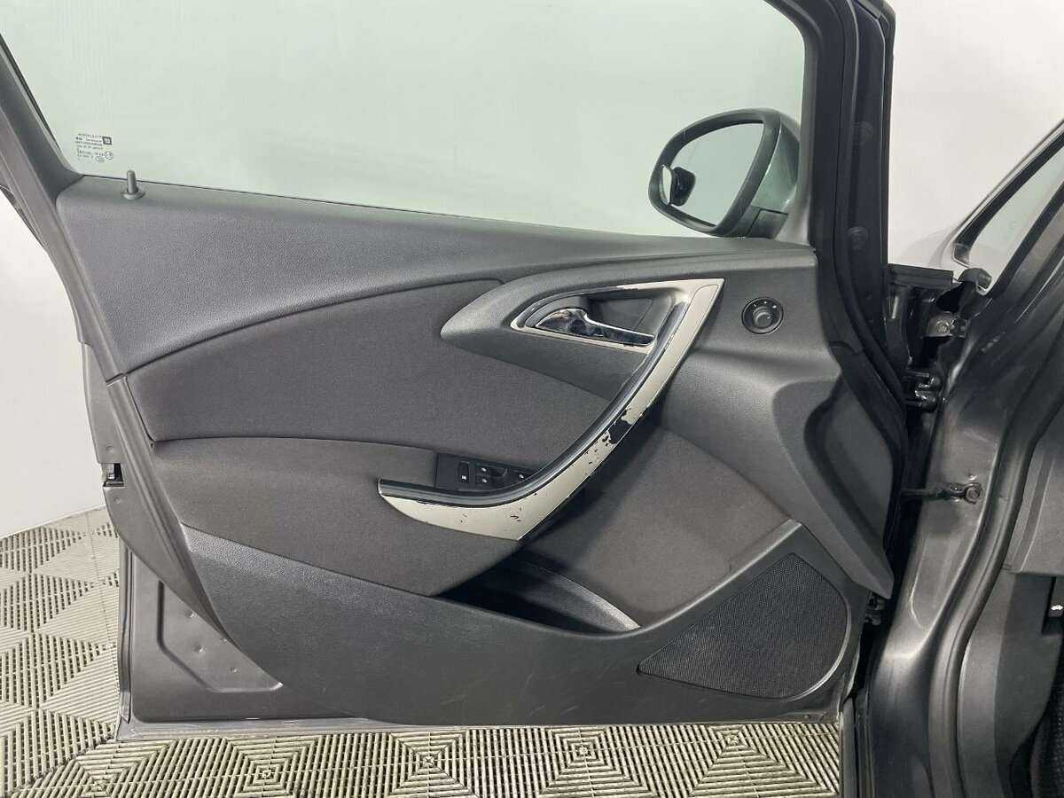Купить Opel Astra с пробегом. Фото: #7
