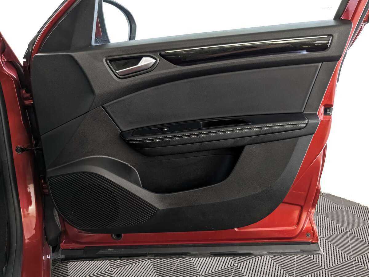 Купить Renault Arkana с пробегом. Фото: #20