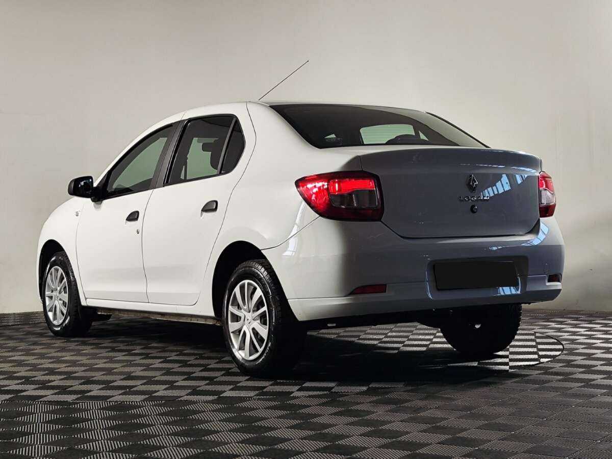 Купить Renault Logan с пробегом. Фото: #3