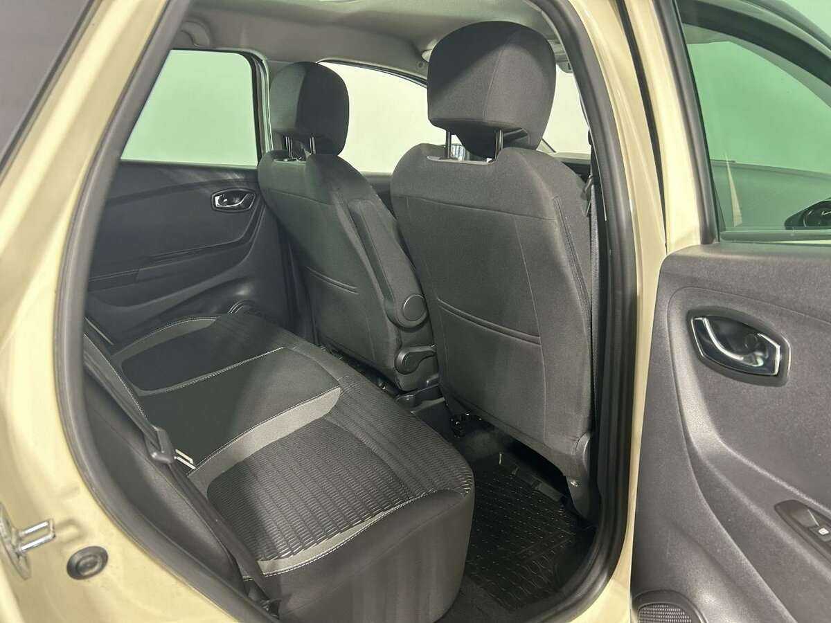 Купить Renault Kaptur с пробегом. Фото: #15