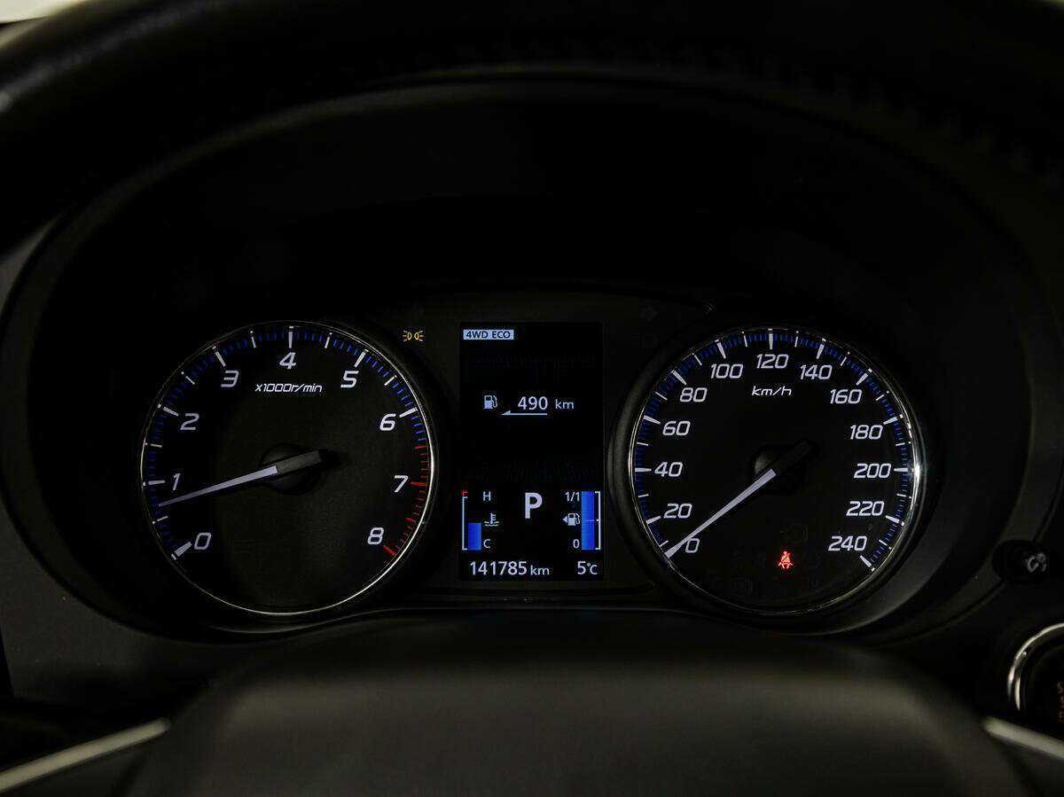 Купить Mitsubishi Outlander с пробегом. Фото: #11