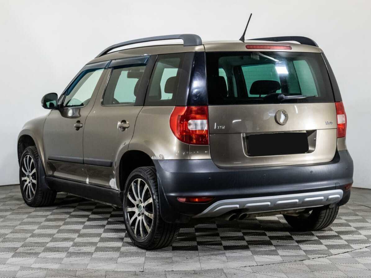 Купить Skoda Yeti с пробегом. Фото: #5