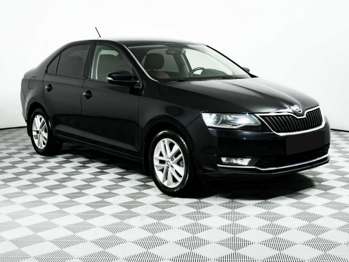 Купить Skoda Rapid с пробегом. Фото: #2