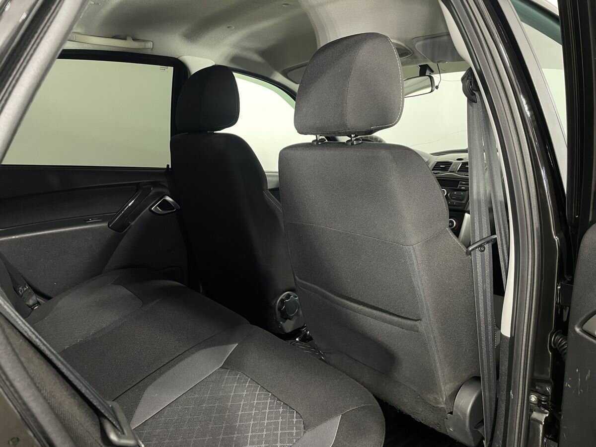 Купить Lada (ВАЗ) Granta с пробегом. Фото: #15