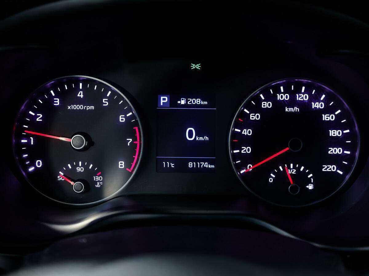 Купить Kia Rio с пробегом. Фото: #18