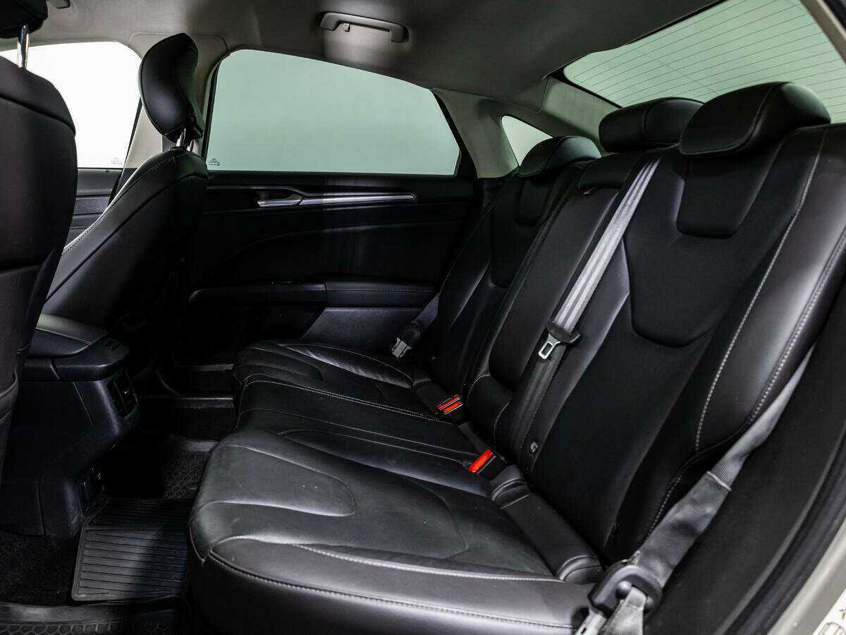 Купить Ford Mondeo с пробегом. Фото: #8