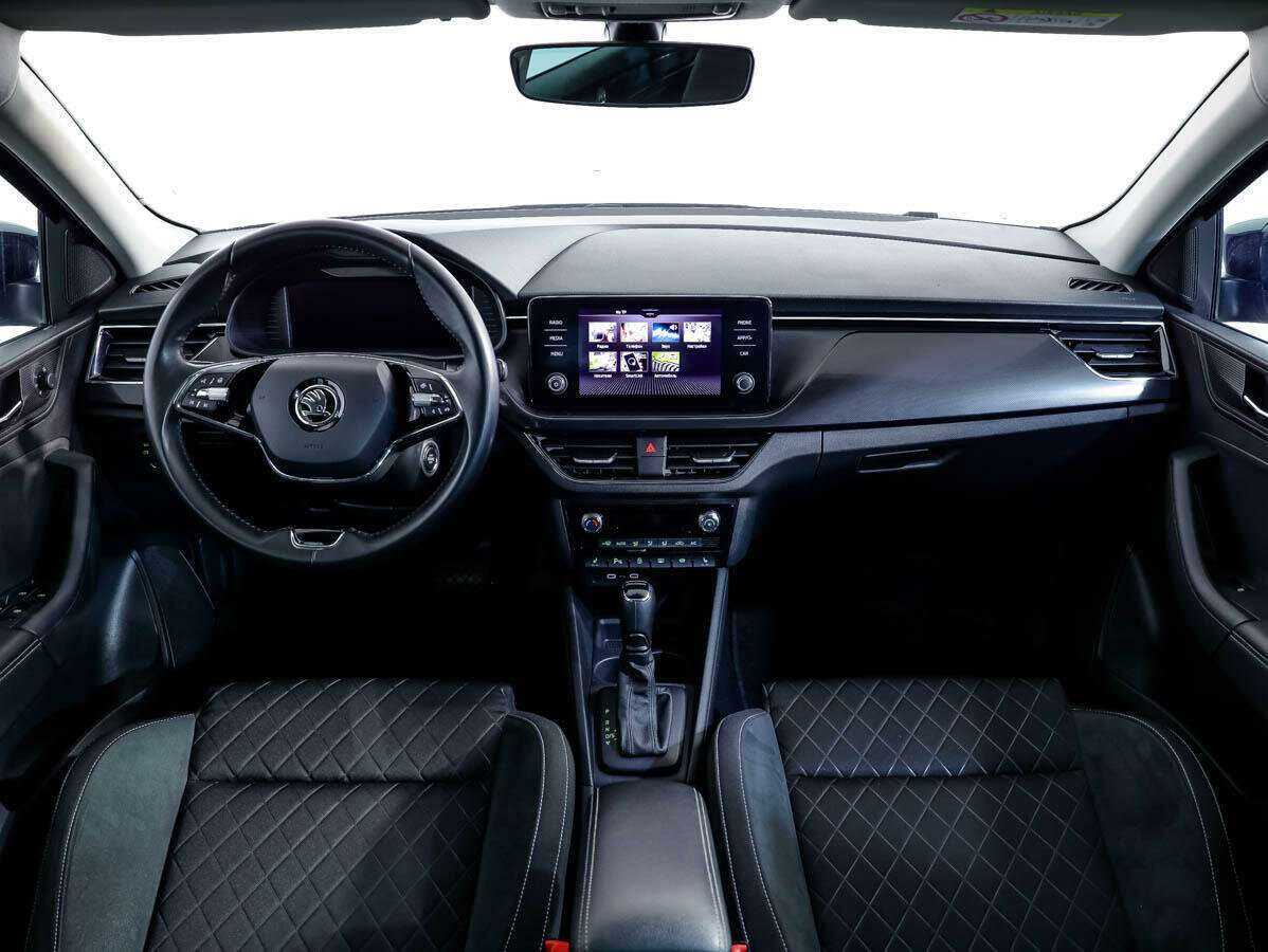 Купить Skoda Rapid с пробегом. Фото: #8