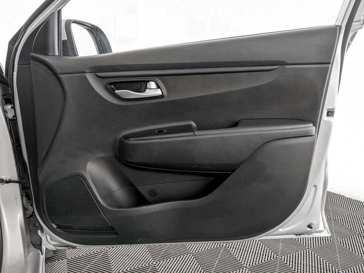 Купить Kia Rio с пробегом. Фото: #23