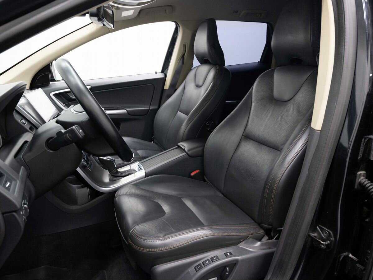 Купить Volvo XC60 с пробегом. Фото: #7