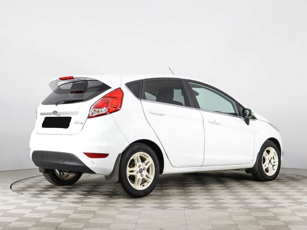 Купить Ford Fiesta с пробегом. Фото: #4
