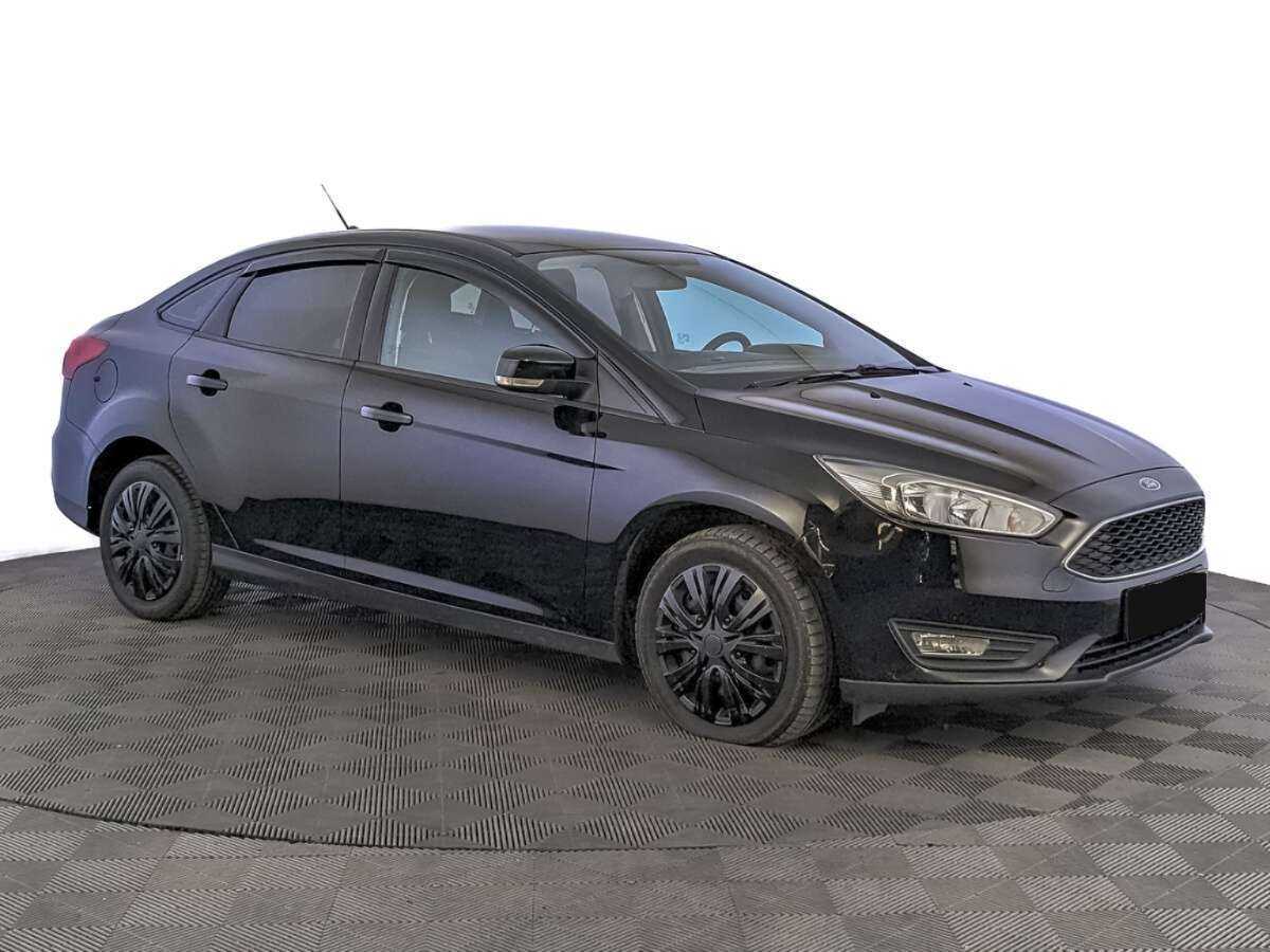 Купить Ford Focus с пробегом. Фото: #2