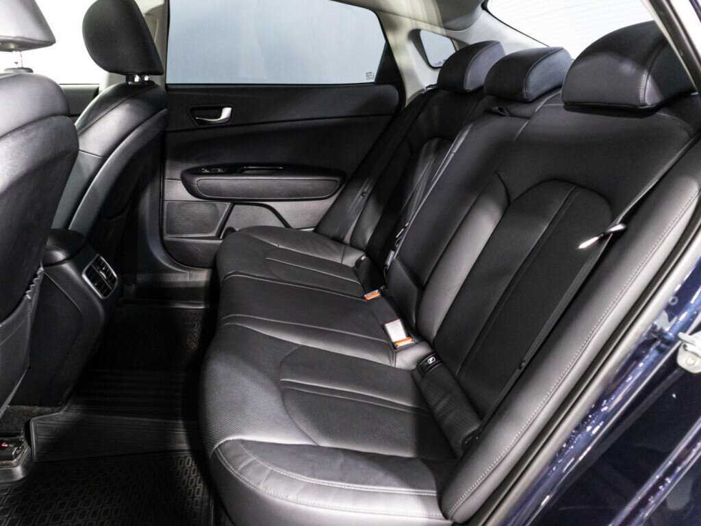 Купить Kia Optima с пробегом. Фото: #9