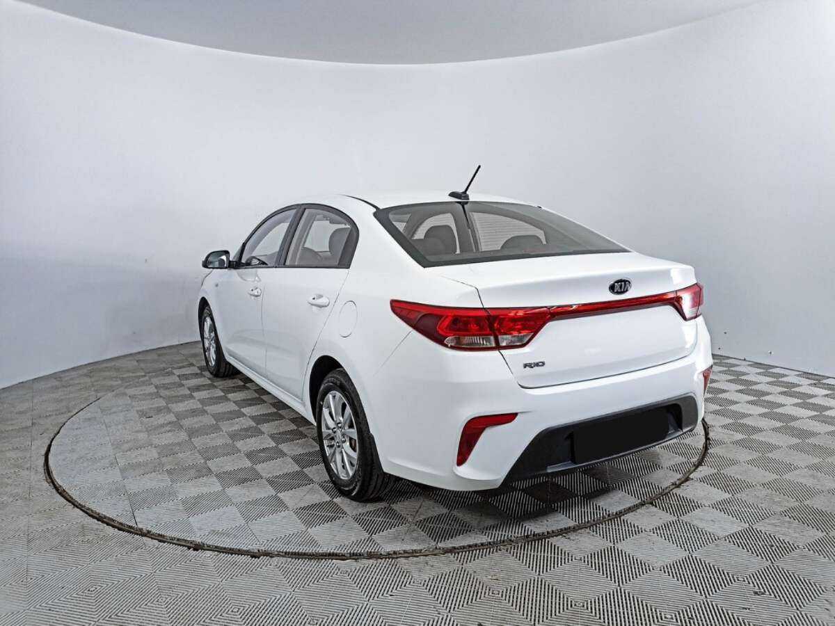 Купить Kia Rio с пробегом. Фото: #6
