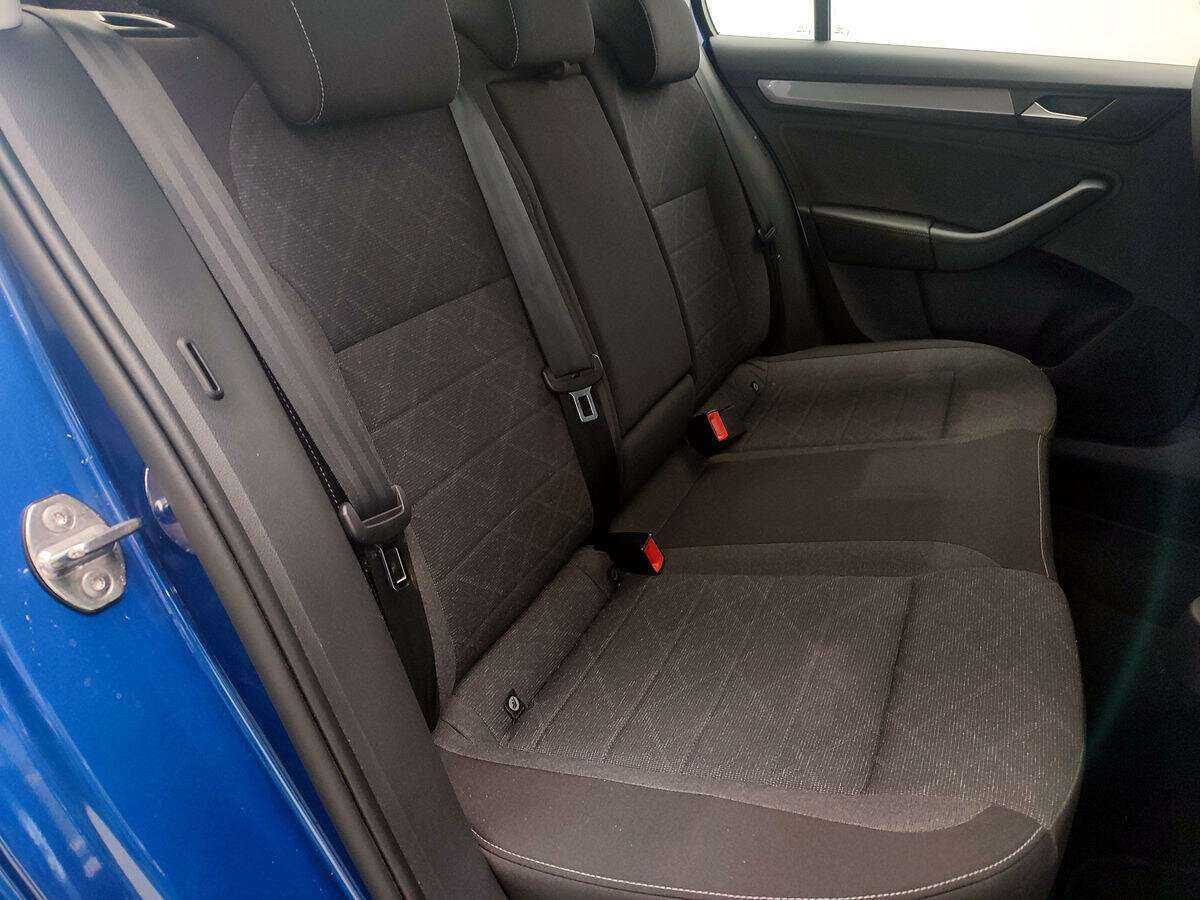 Купить Volkswagen Polo с пробегом. Фото: #7