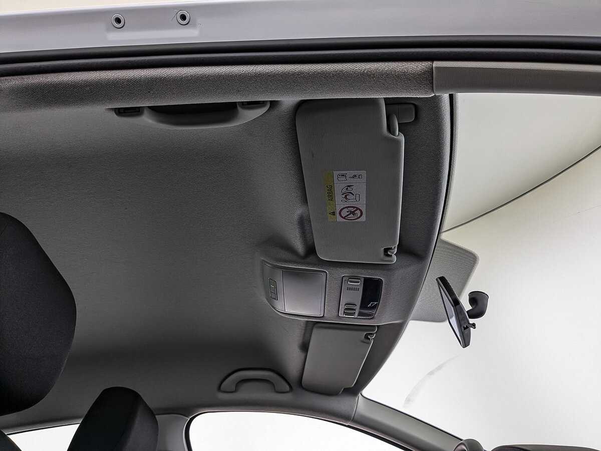 Купить Skoda Rapid с пробегом. Фото: #19