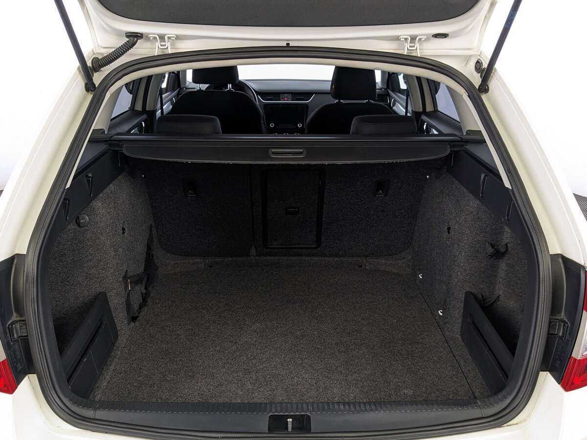 Купить Skoda Octavia с пробегом. Фото: #8