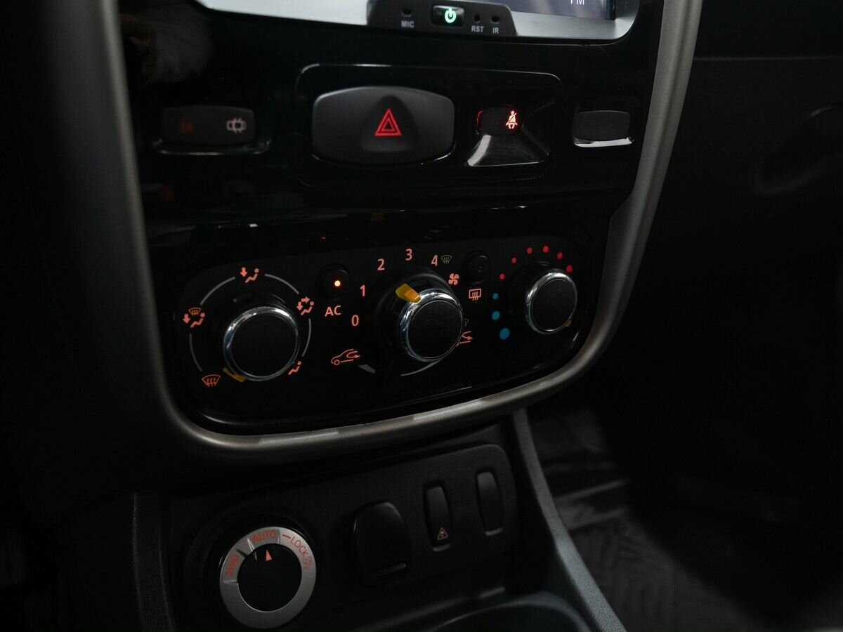 Купить Renault Duster с пробегом. Фото: #17
