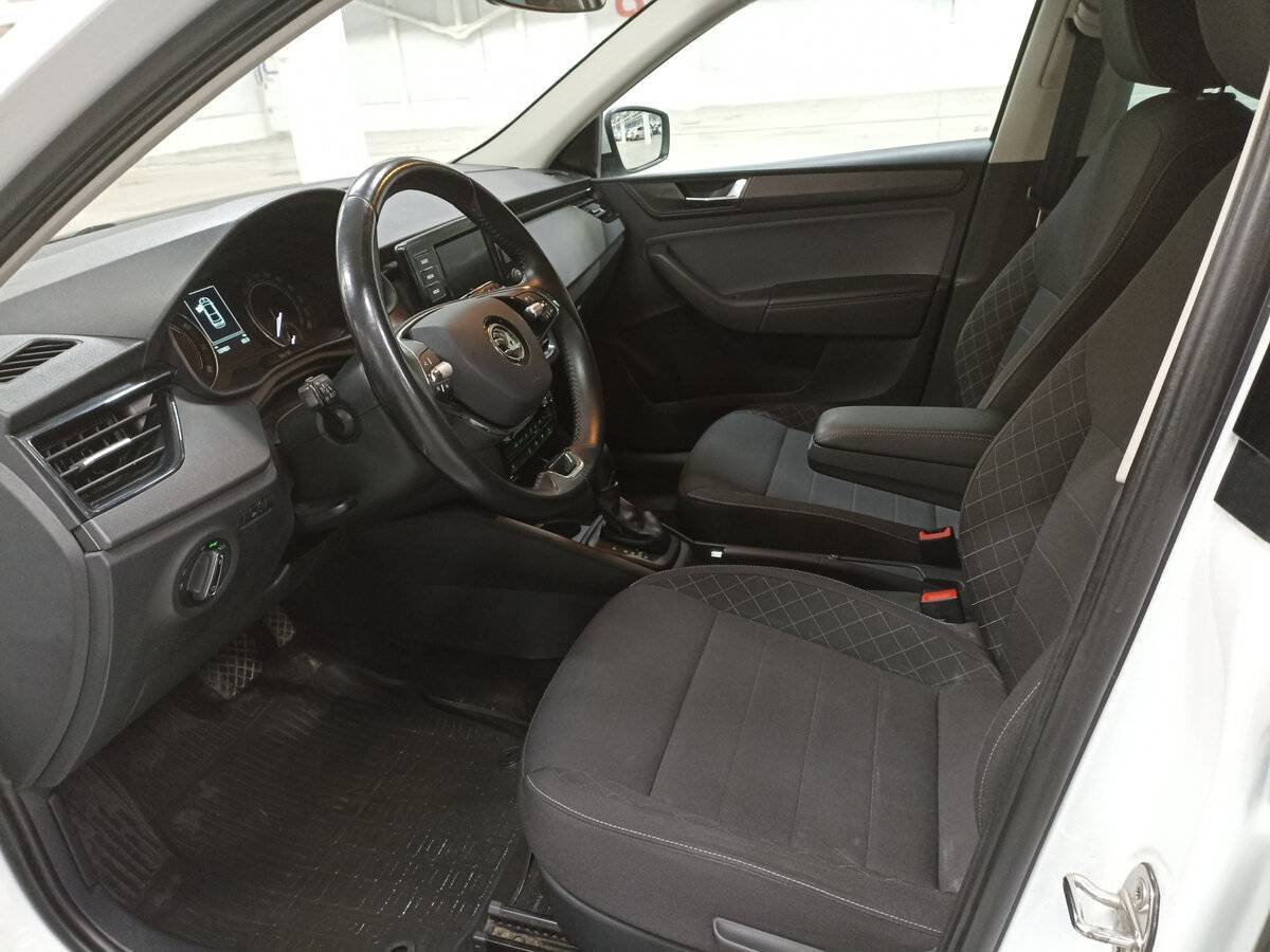 Купить Skoda Rapid с пробегом. Фото: #15