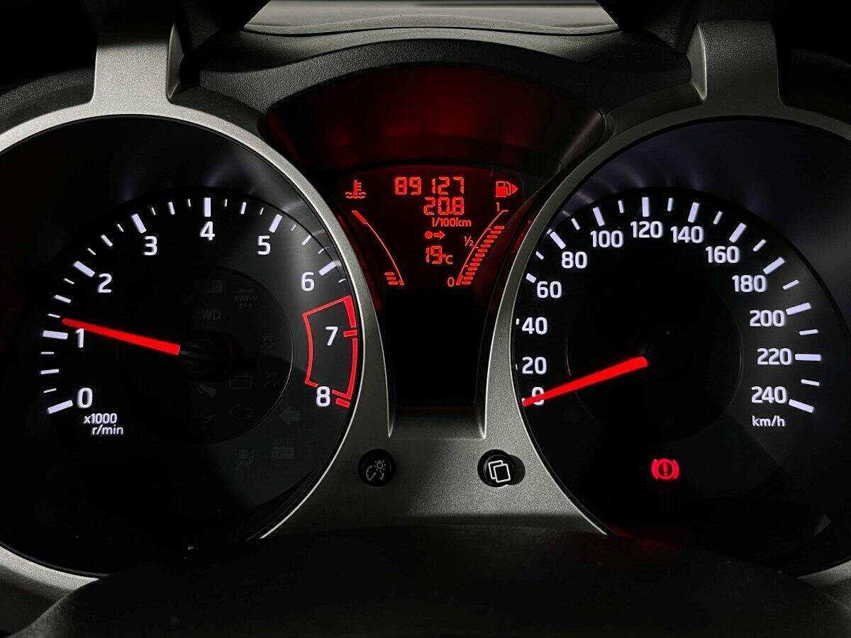 Купить Nissan Juke с пробегом. Фото: #10