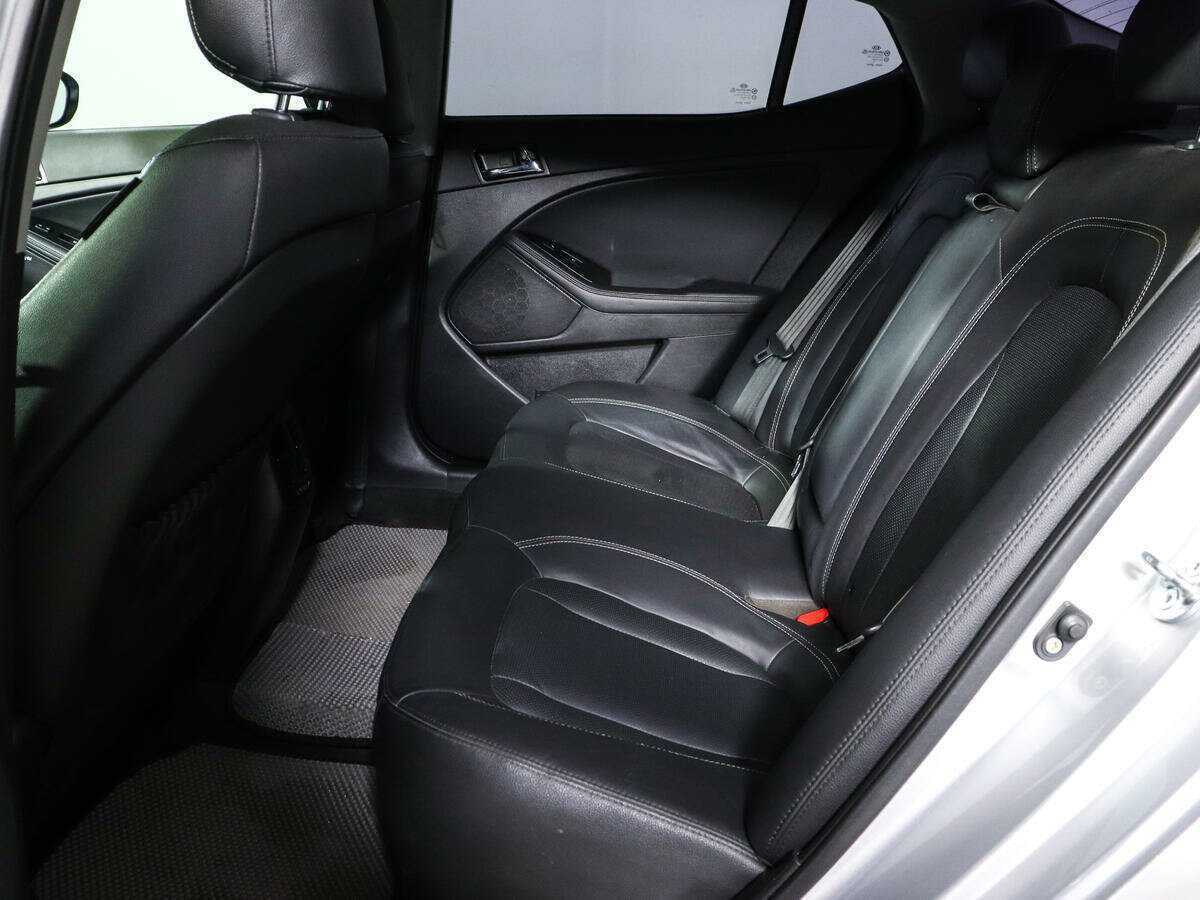 Купить Kia Optima с пробегом. Фото: #7