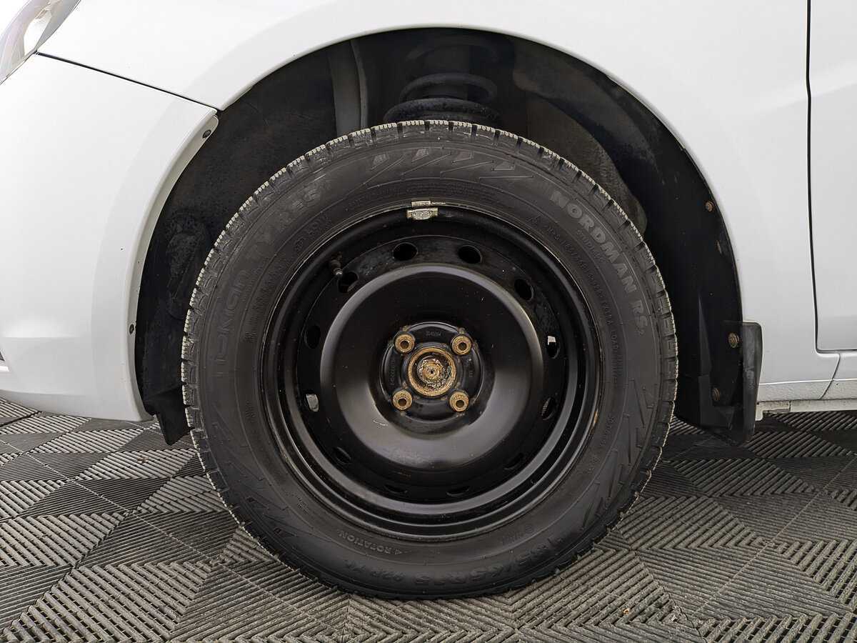 Купить Lada (ВАЗ) Vesta с пробегом. Фото: #11