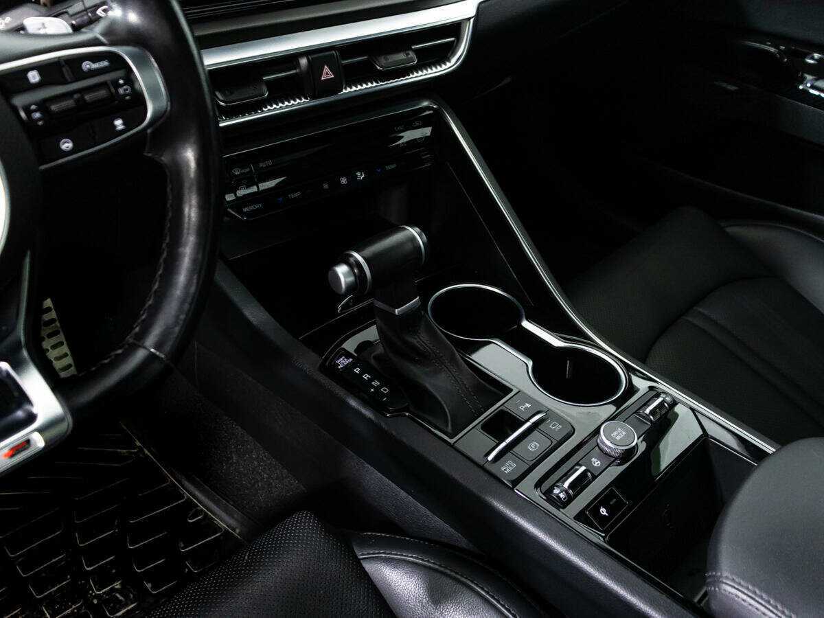 Купить Kia K5 с пробегом. Фото: #15