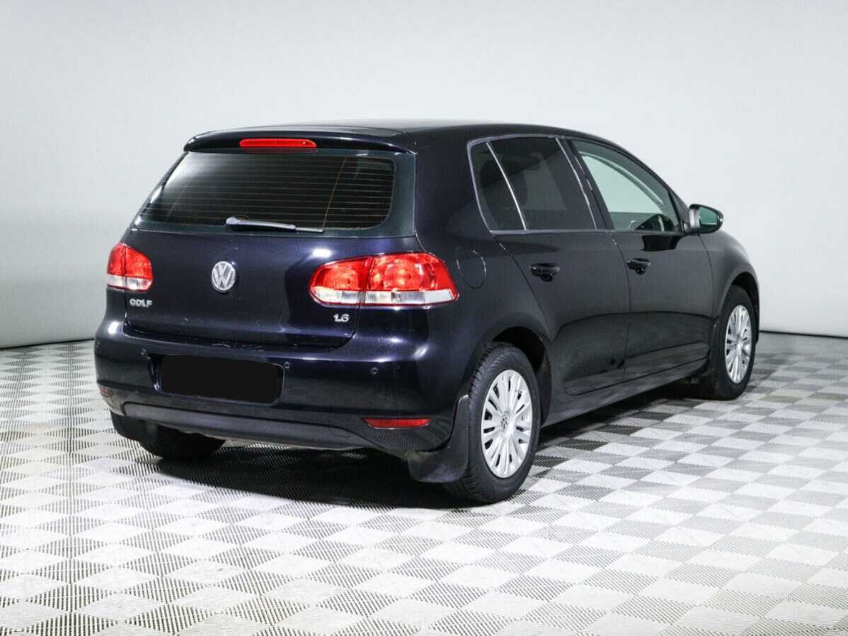 Купить Volkswagen Golf с пробегом. Фото: #3