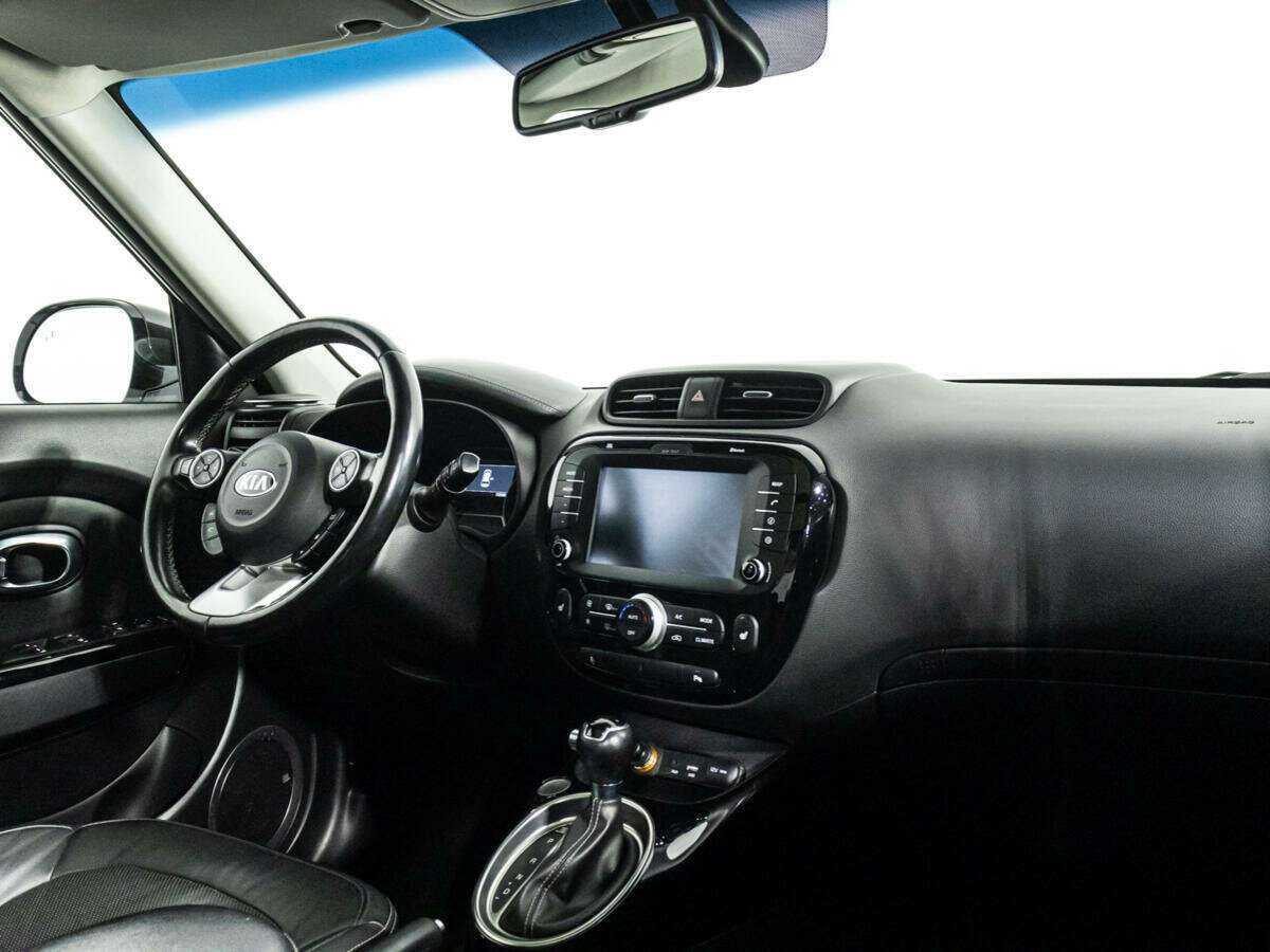 Купить Kia Soul с пробегом. Фото: #8