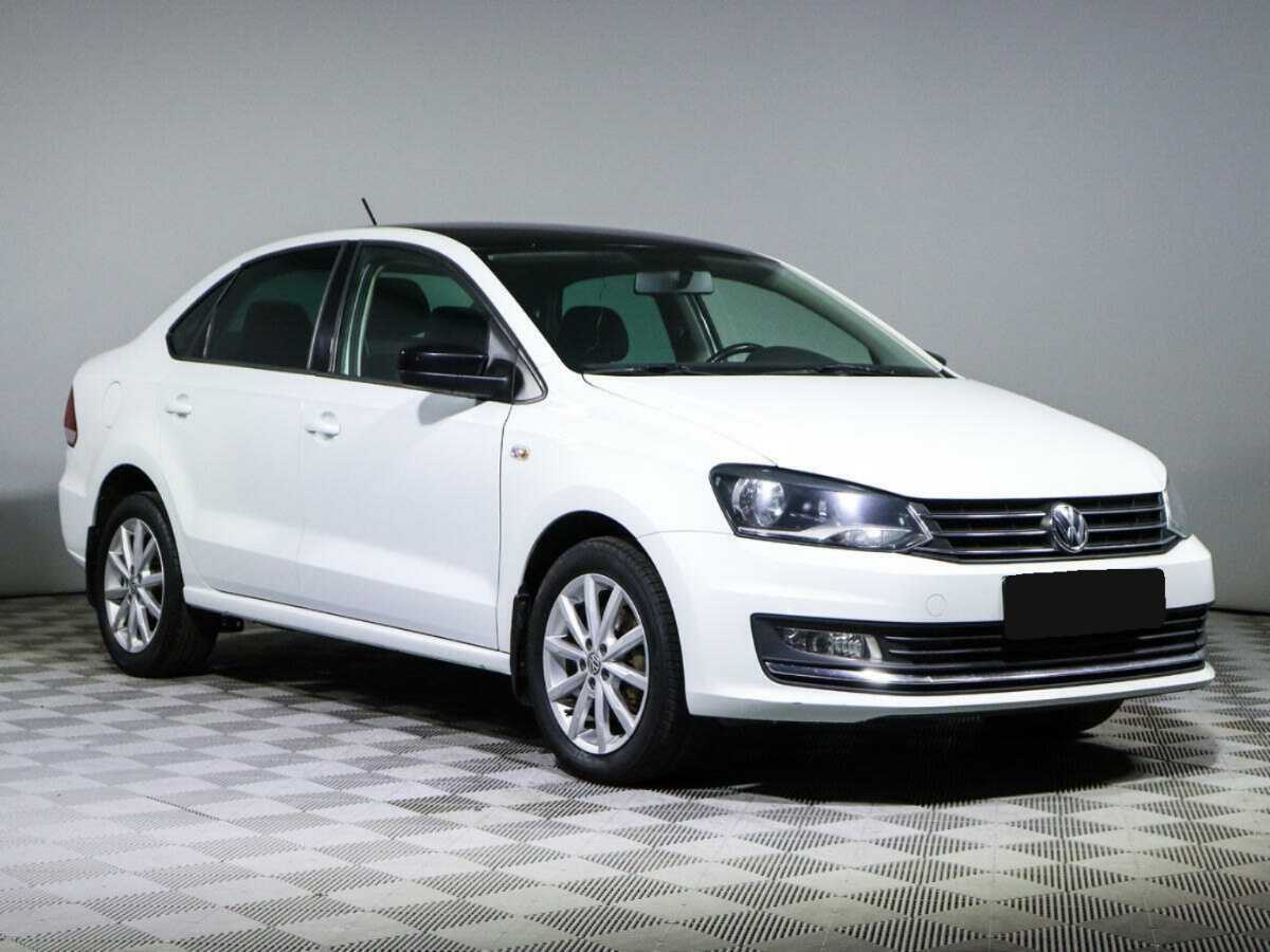 Купить Volkswagen Polo с пробегом. Фото: #2