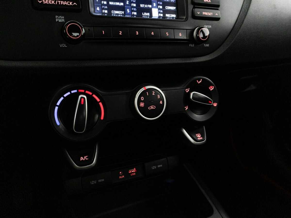 Купить Kia Rio с пробегом. Фото: #14