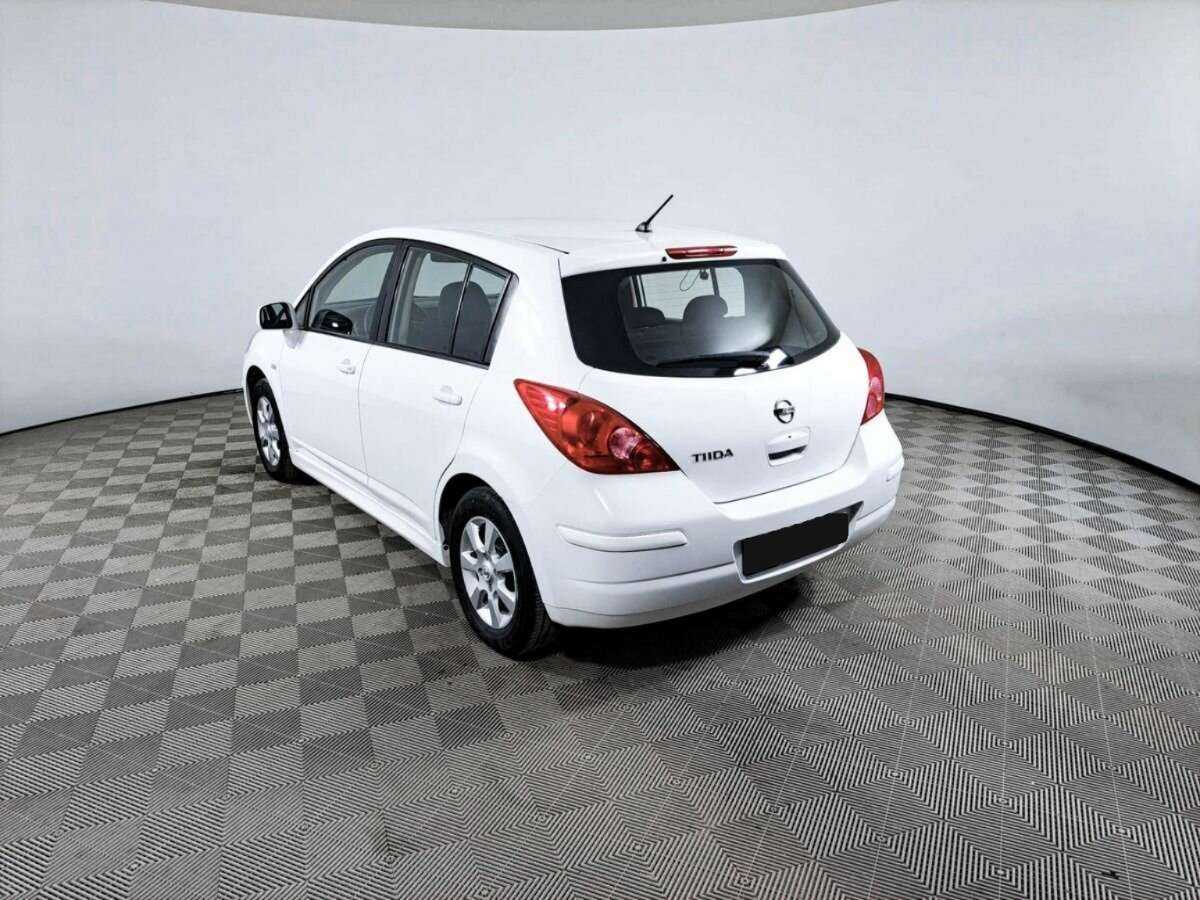 Купить Nissan Tiida с пробегом. Фото: #6