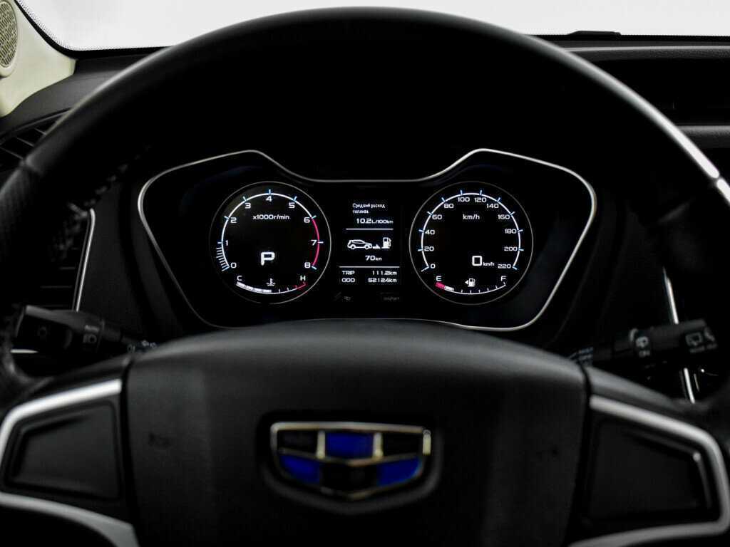 Купить Geely Emgrand X7 с пробегом. Фото: #15