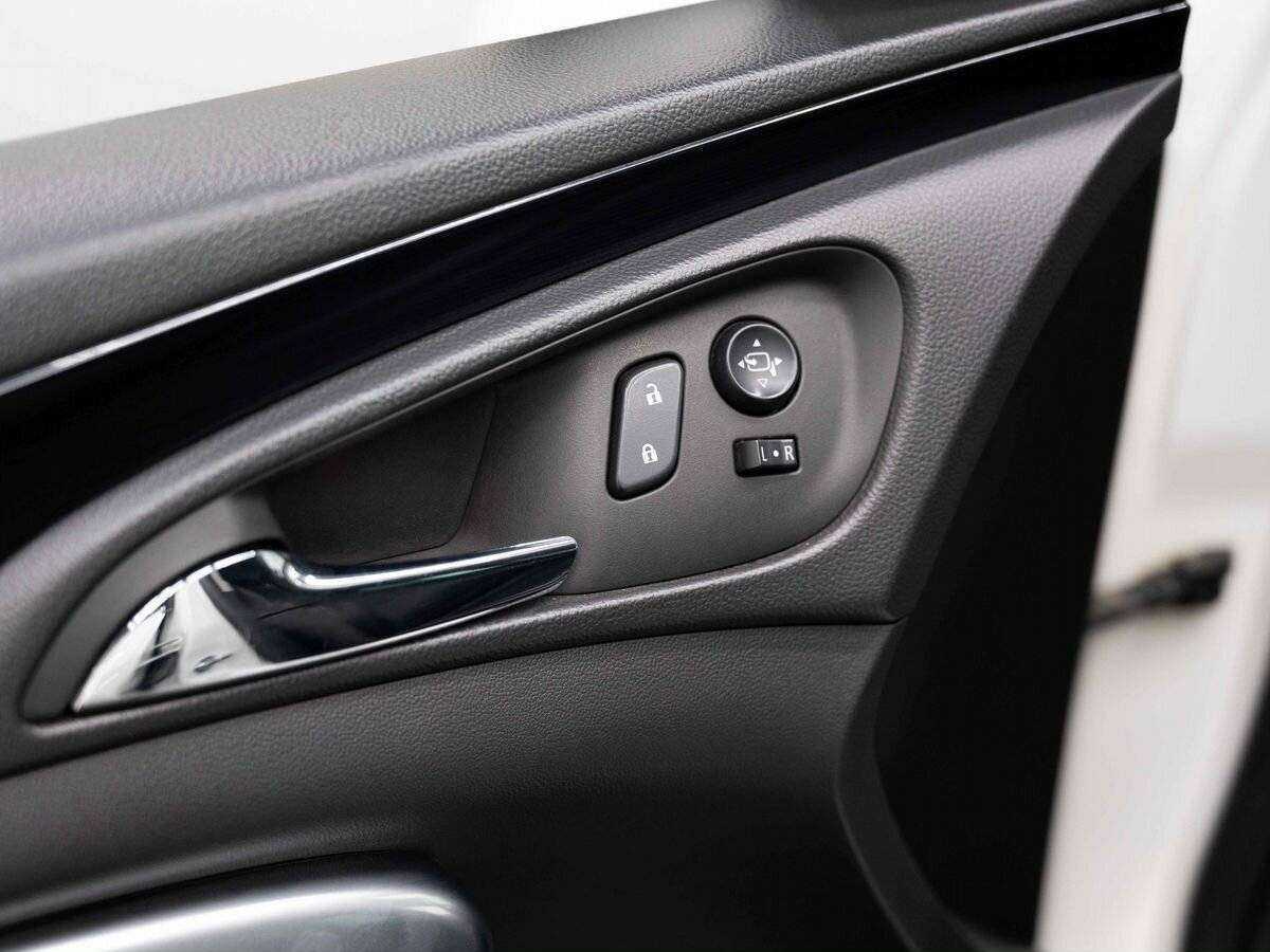 Купить Opel Insignia с пробегом. Фото: #29