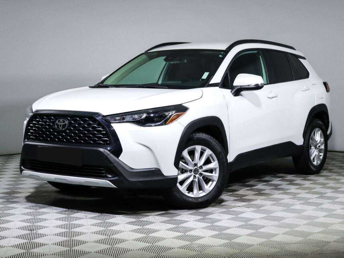 Купить Toyota Corolla Cross с пробегом. Посмотреть фото