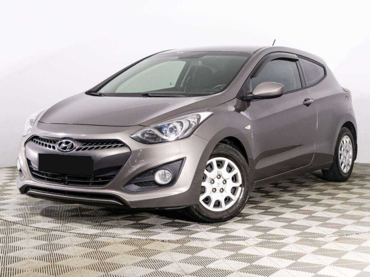 Купить Hyundai i30 с пробегом. Посмотреть фото