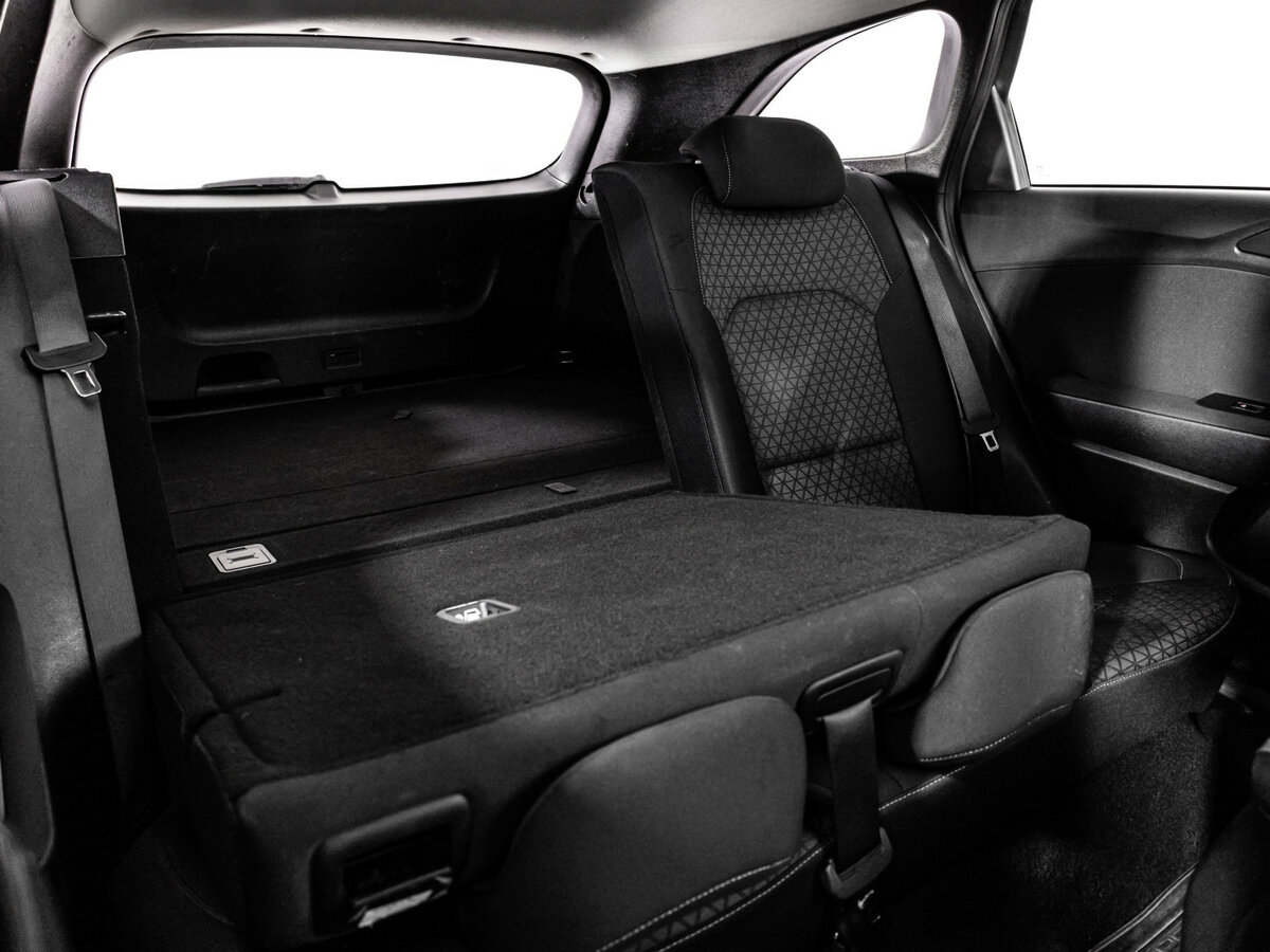 Купить Kia Ceed с пробегом. Фото: #16