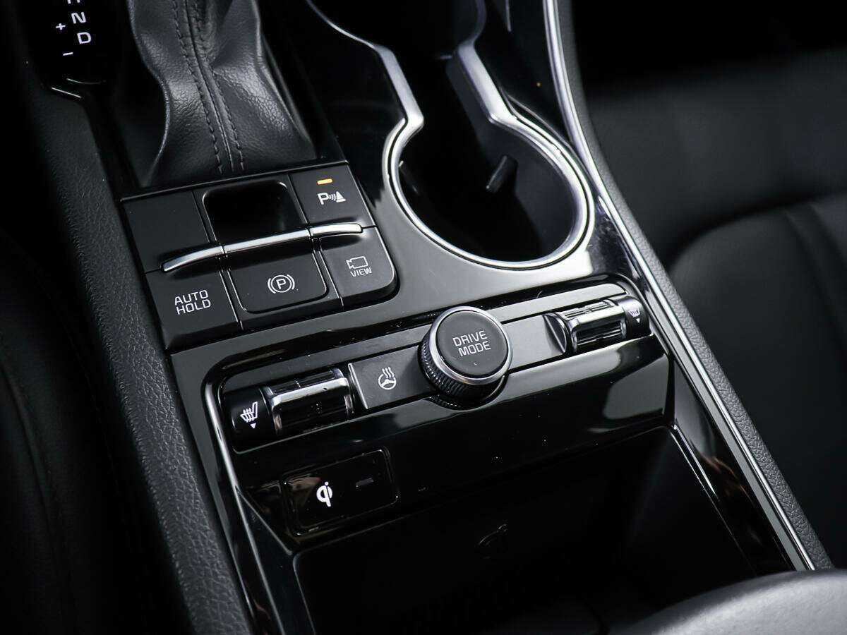 Купить Kia K5 с пробегом. Фото: #17