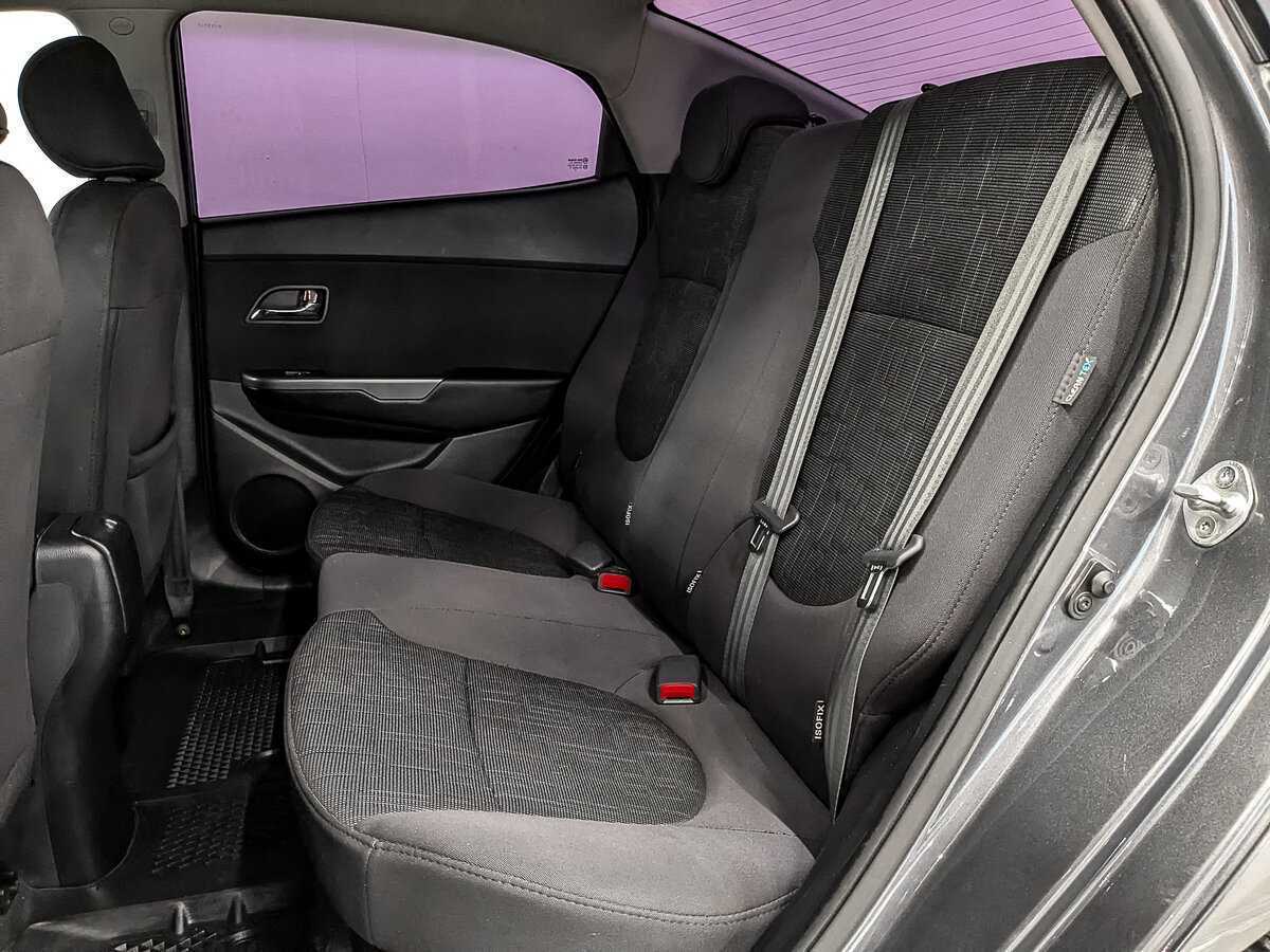 Купить Kia Rio с пробегом. Фото: #17