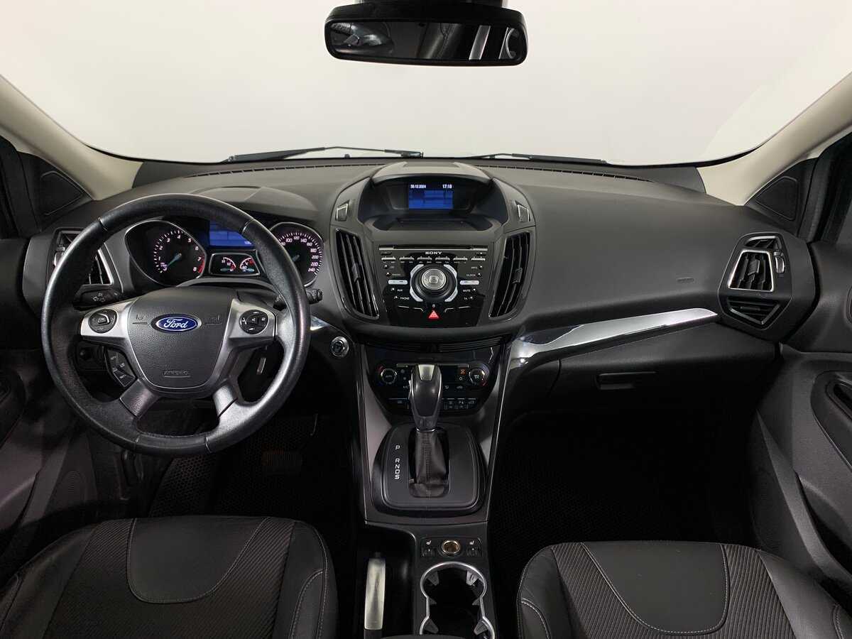 Купить Ford Kuga с пробегом. Фото: #12